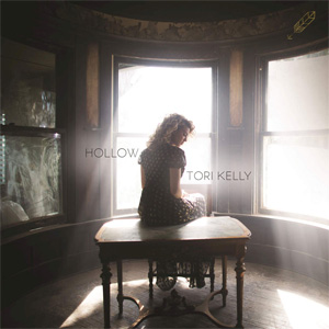 Álbum Hollow de Tori Kelly